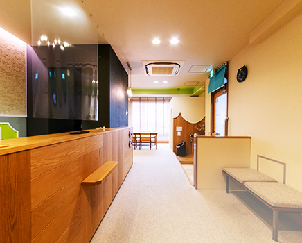 素材選択と削り方へのこだわりで自然な仕上がりへ