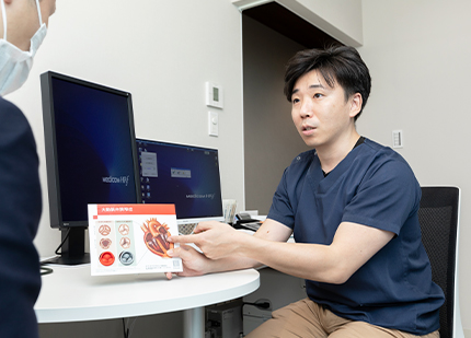 健康診断で「要経過観察」と言われました。どう対応すべきですか?