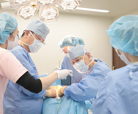 声を高くする手術には、どのような方法がありますか？