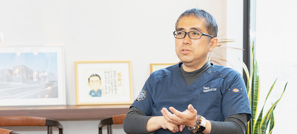 院長岡本 浩Okamoto Hiroshi